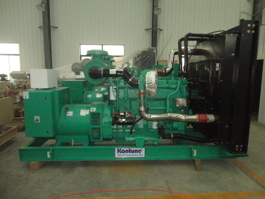 60HZ/1800RPM UMMINS Diesel Generator Set Ocieplenie wodne Diesel Moc główną 563KVA/450KW