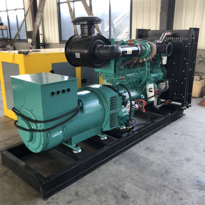 CUMMINS 3/4 Fazy 24KW/30KVA Generator z Stamford Alternator